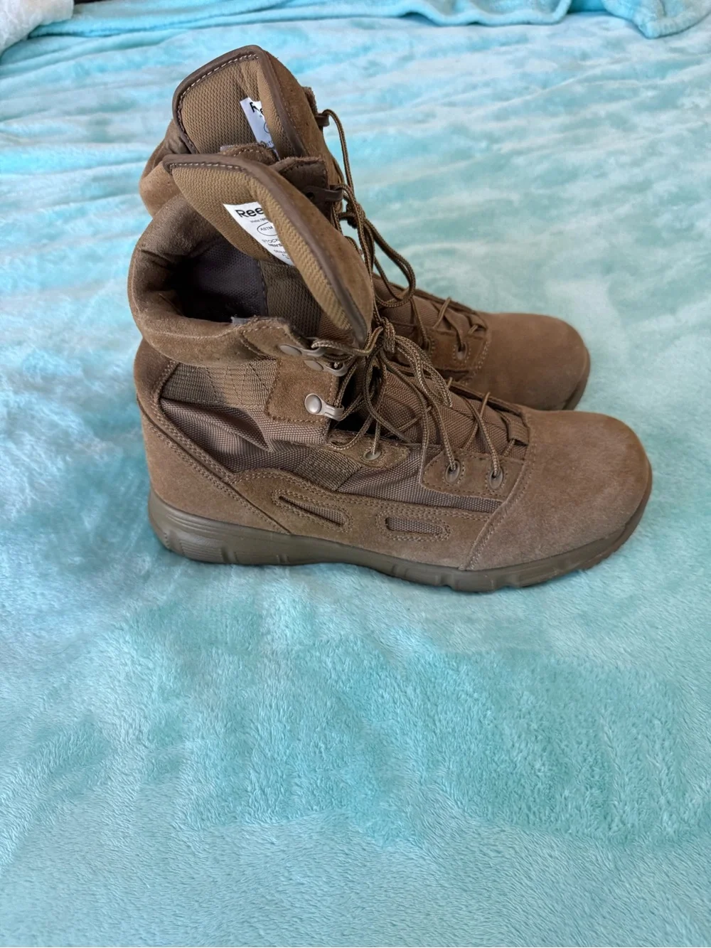 Reebok Men's Hyper Velocity 8 in Tactical Boots - Men's Size 11